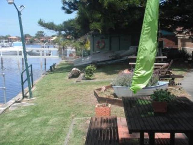 Black Swan Waterfront Motel (Adults Only) Swansea Kültér fotó